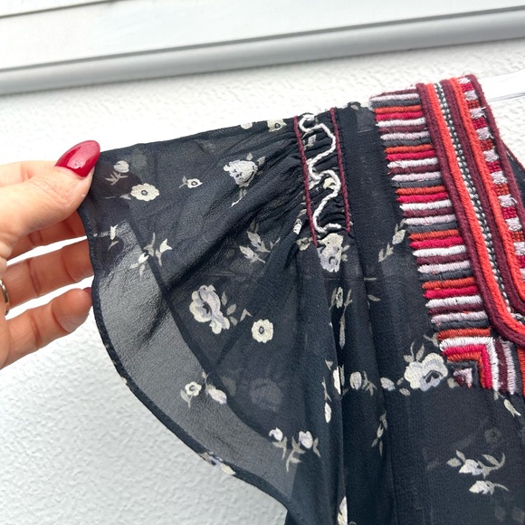 Ulla Johnson Top 100% Silk Embroidered Floral Anosha Women 8 Flutter Sleeve Boho - Picture 5 of 14